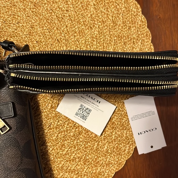 Coach wallet and crossover bag - Picture 3 of 4